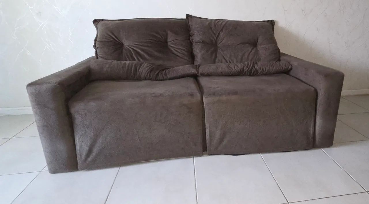 Sofá retrátil marrom470063311918223360