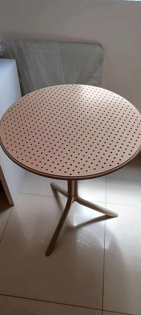 Mesa varanda com 3 cadeiras