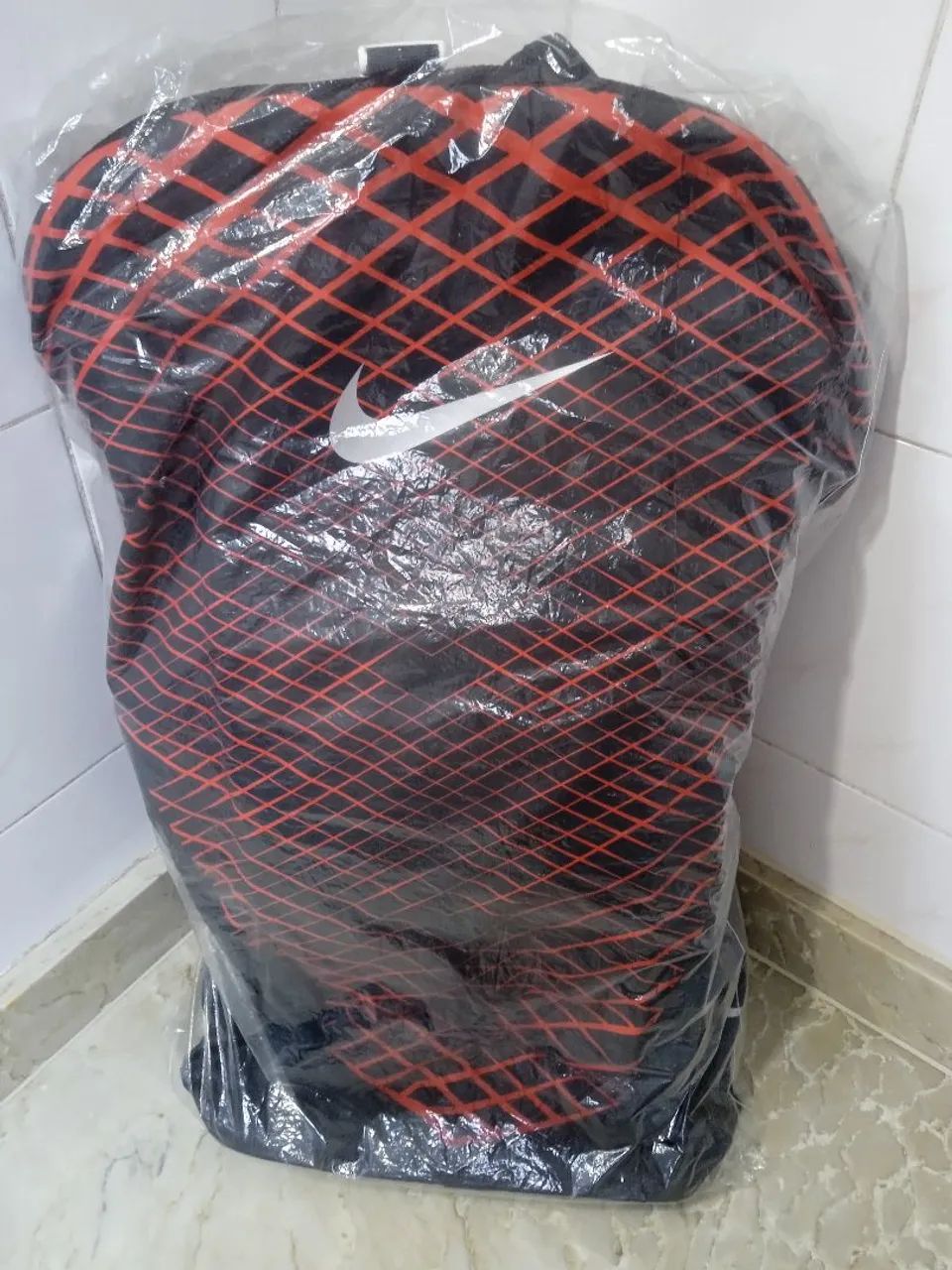 Mochila Importada Nike Vapor Max Air Duffel Nova Original Média 52 Lts - Foto 5