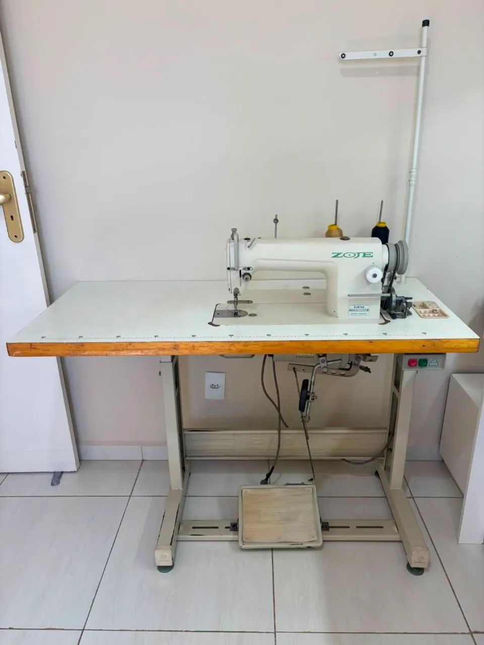 Maquina de costura industrial reta - Foto 2