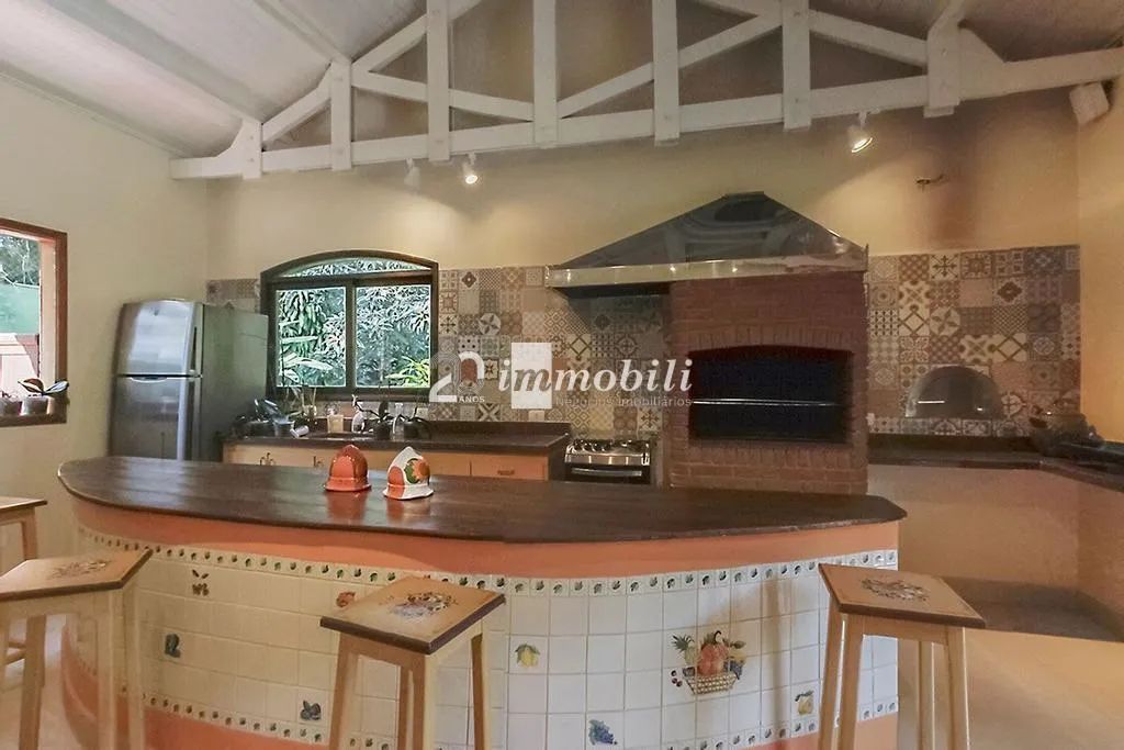 Casa à venda em Carapicuíba, Granja Viana, com 4 quartos, com 422 m², Fazendinha - Foto 6