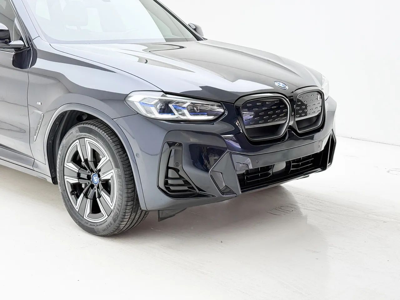 BMW IX3 M Sport Aut. (elétrico) 2023 - Foto 4