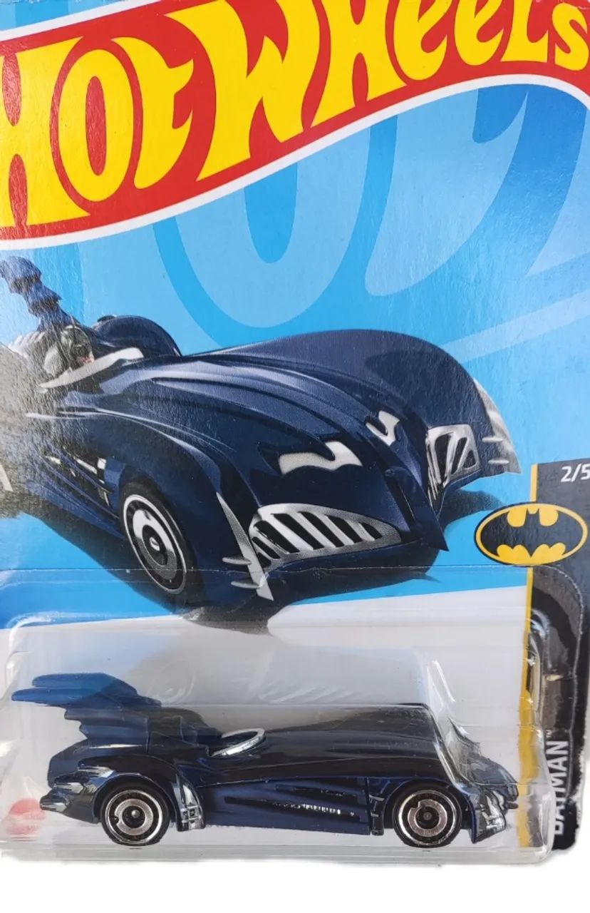 Carrinho Miniatura Hot Wheels Batmóvel Batman & Robin 1:64 HTD51