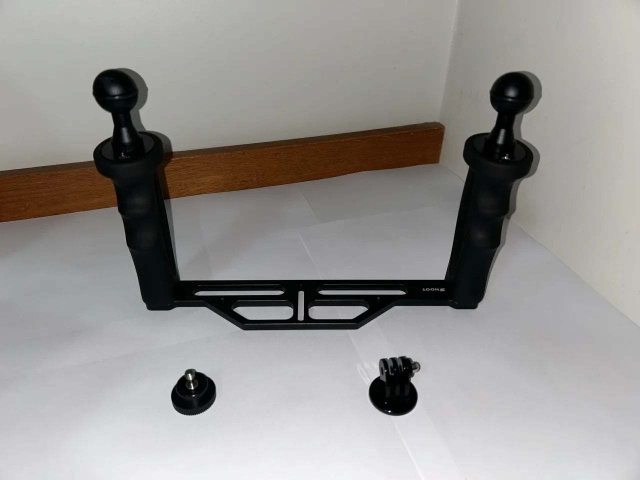 Estabilizador / Double Handle para GoPro e Câmeras em Geral.