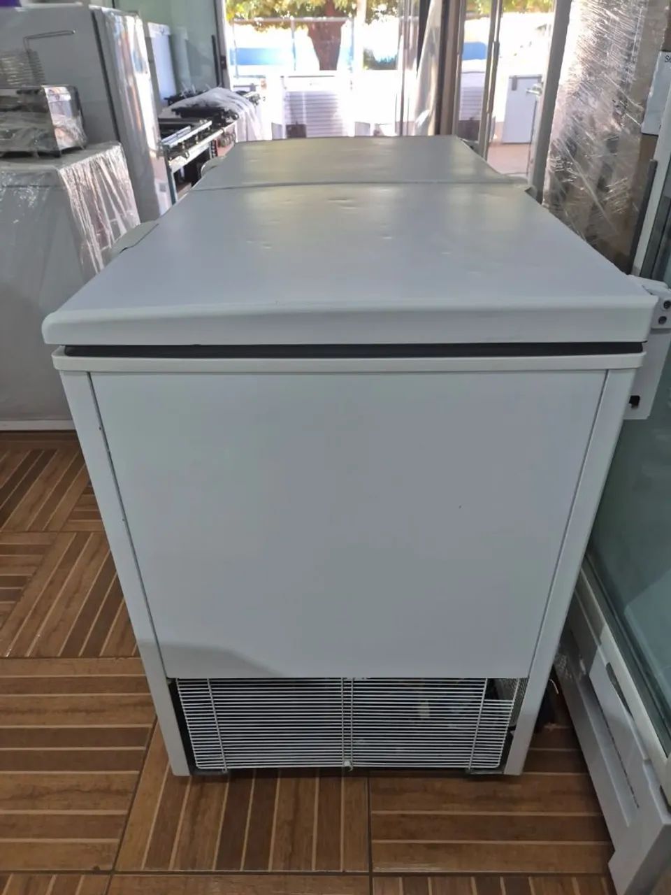 Freezer Metalfrio 400 litros - Foto 4