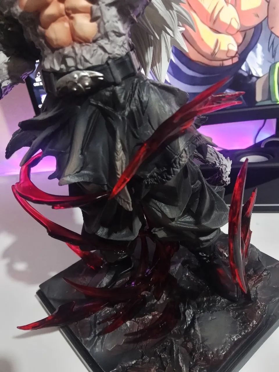 Action figure Goku SSJ 5 - Foto 4