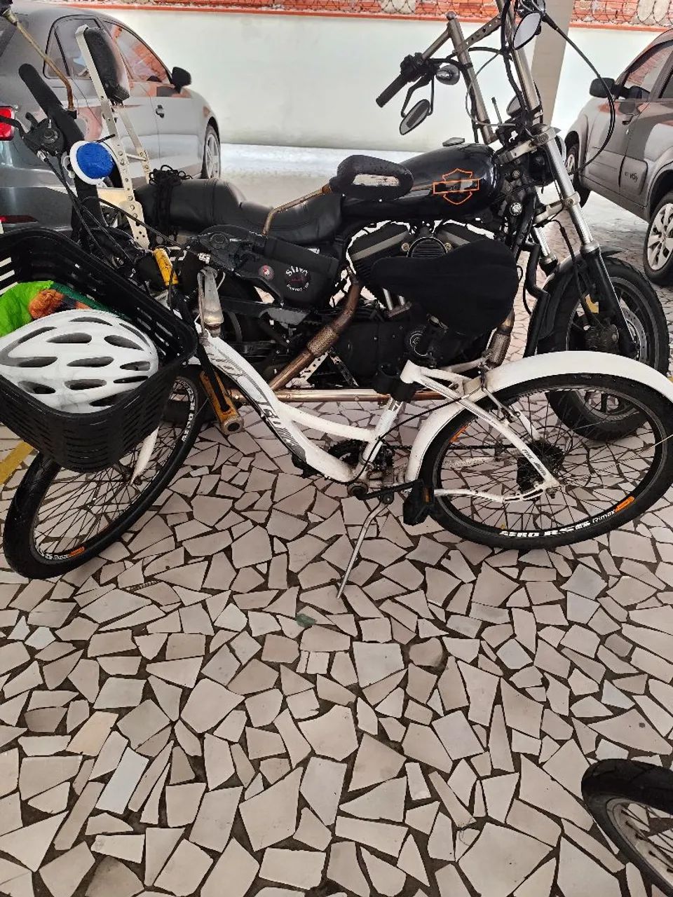 Bicicleta aro 26 com 21 marchas