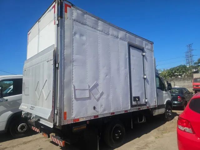 Iveco Daily Chassi 35s14 2P 2009 - Foto 4