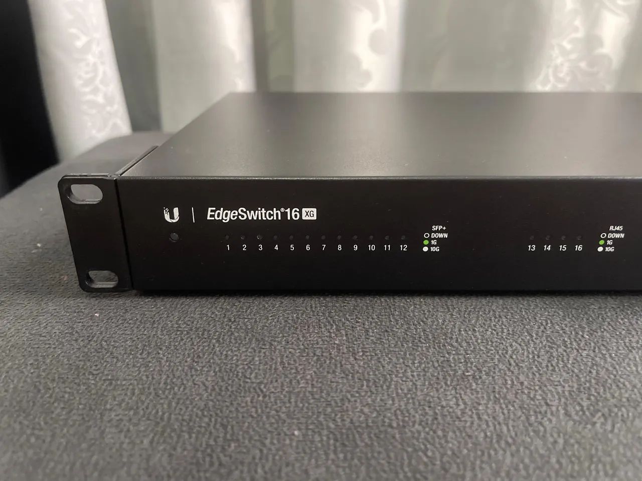 SWITCH UBIQUIT Edge 16 XG 