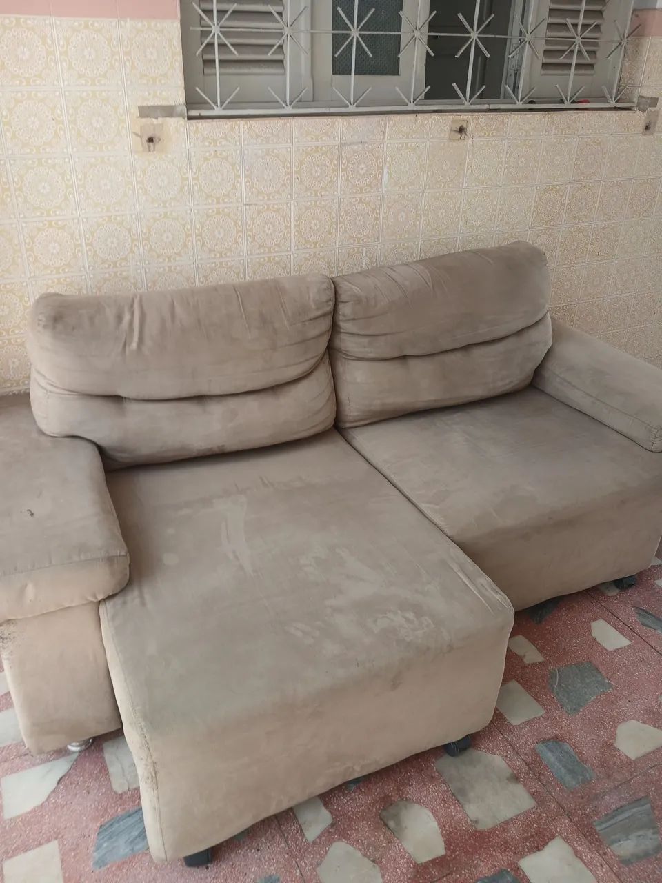 Vendo SOFÁ retrátil  - Foto 3