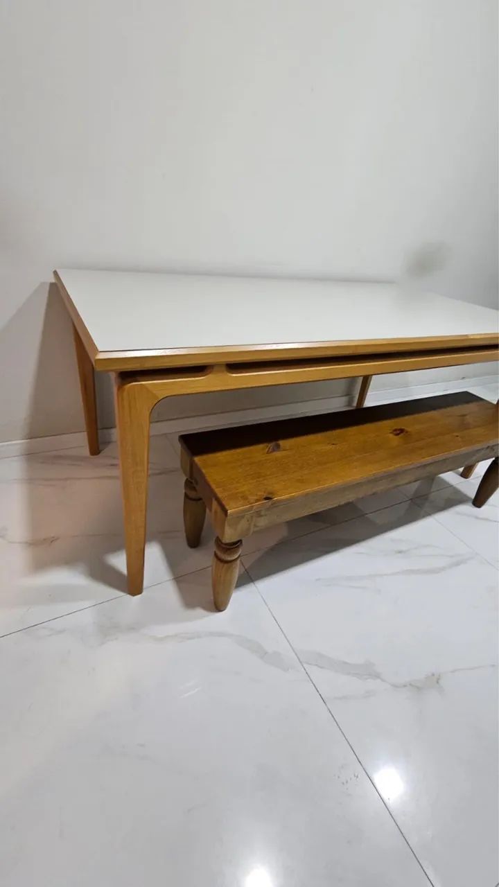Mesa de jantar e banco - Foto 4