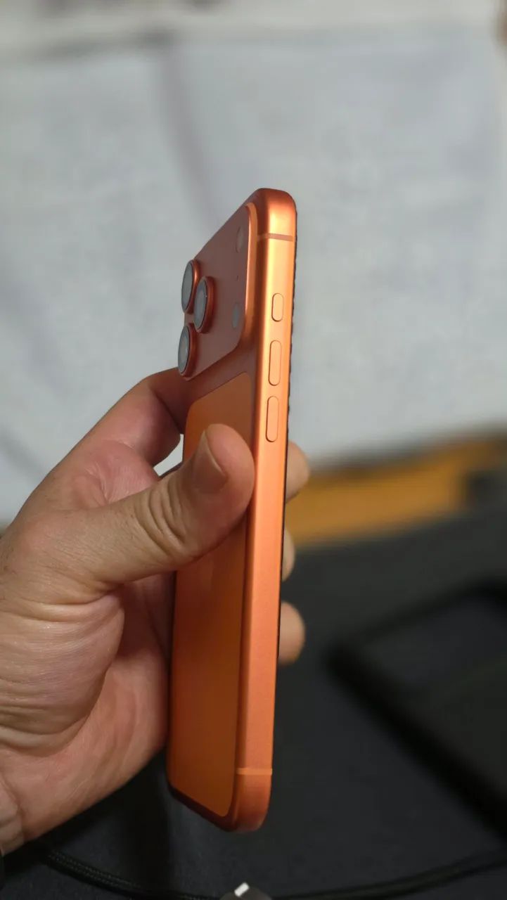 Iphone 17 pro max 256 com acessórios  - Foto 3