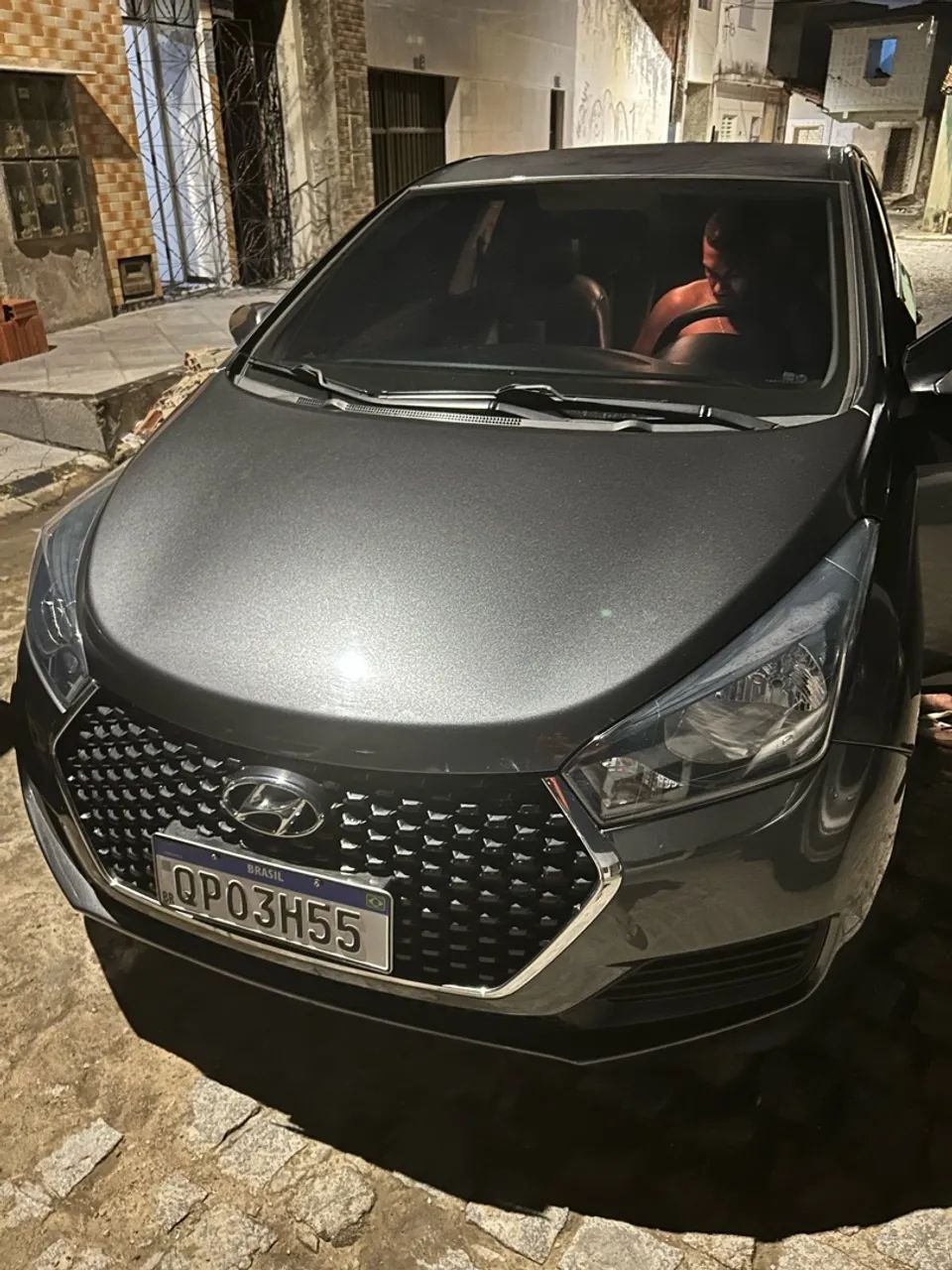 Carro para alugar automático 