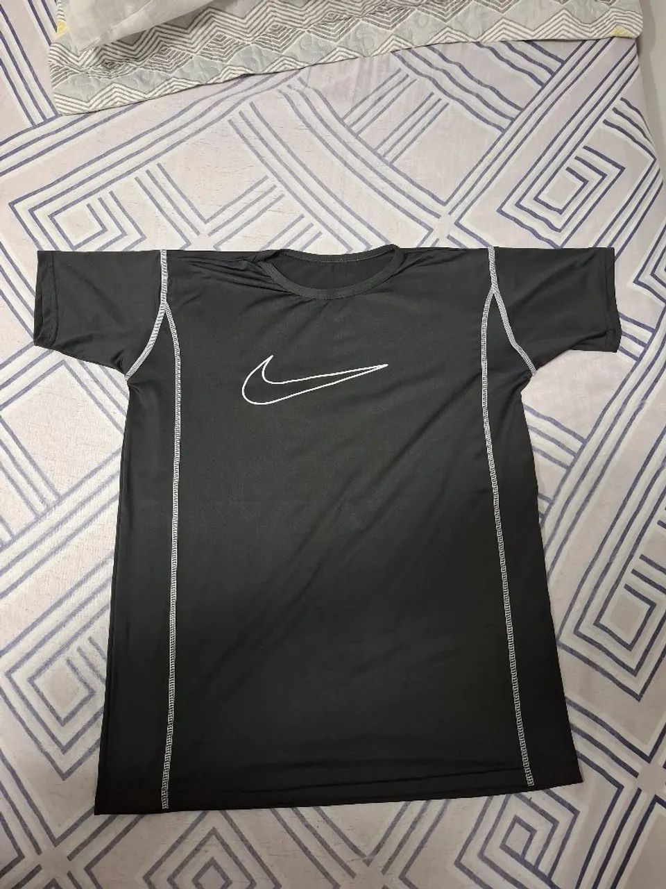 Vendo camisas Tamanho P