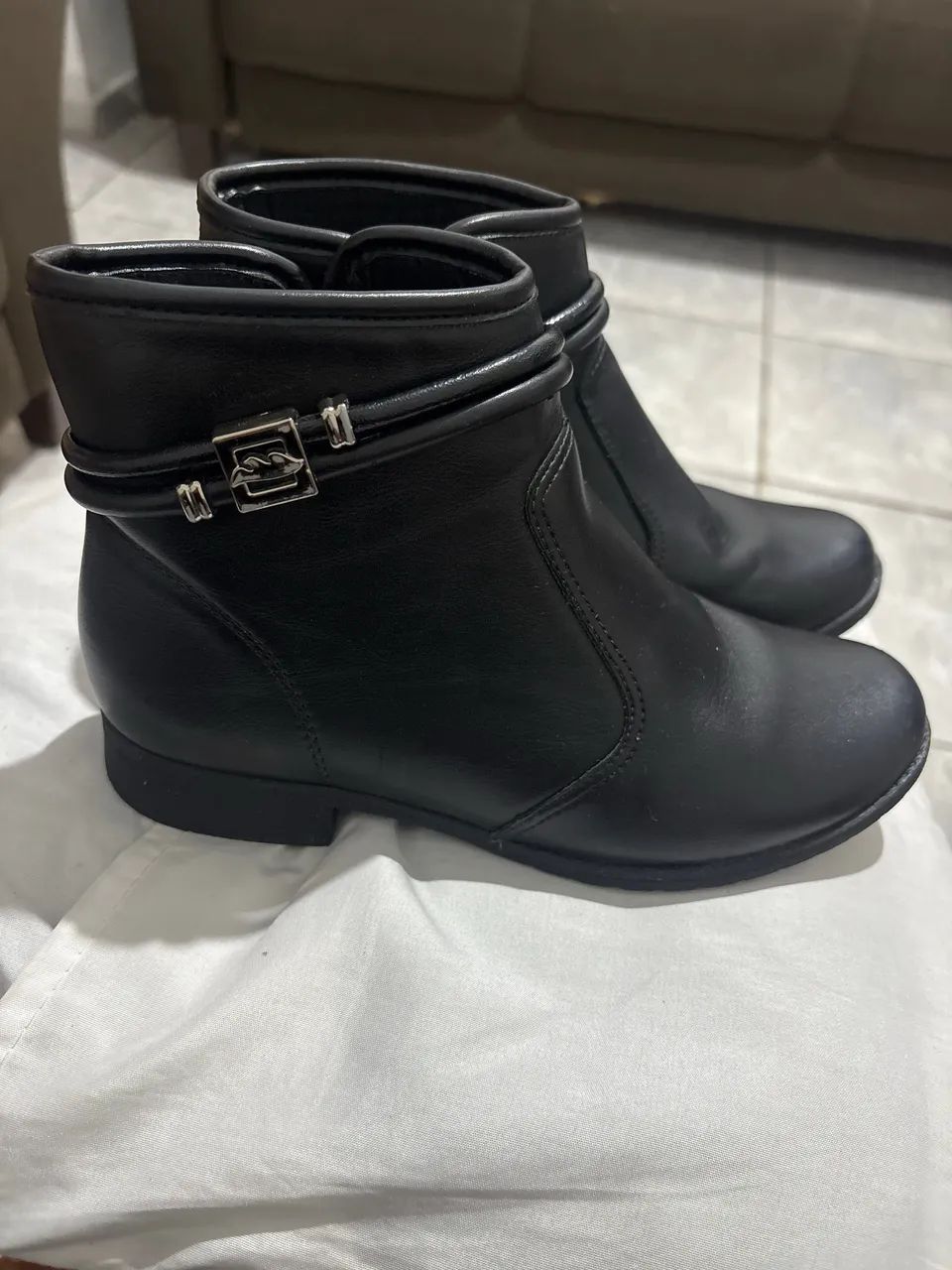 Bota Dakota Preta - Foto 2