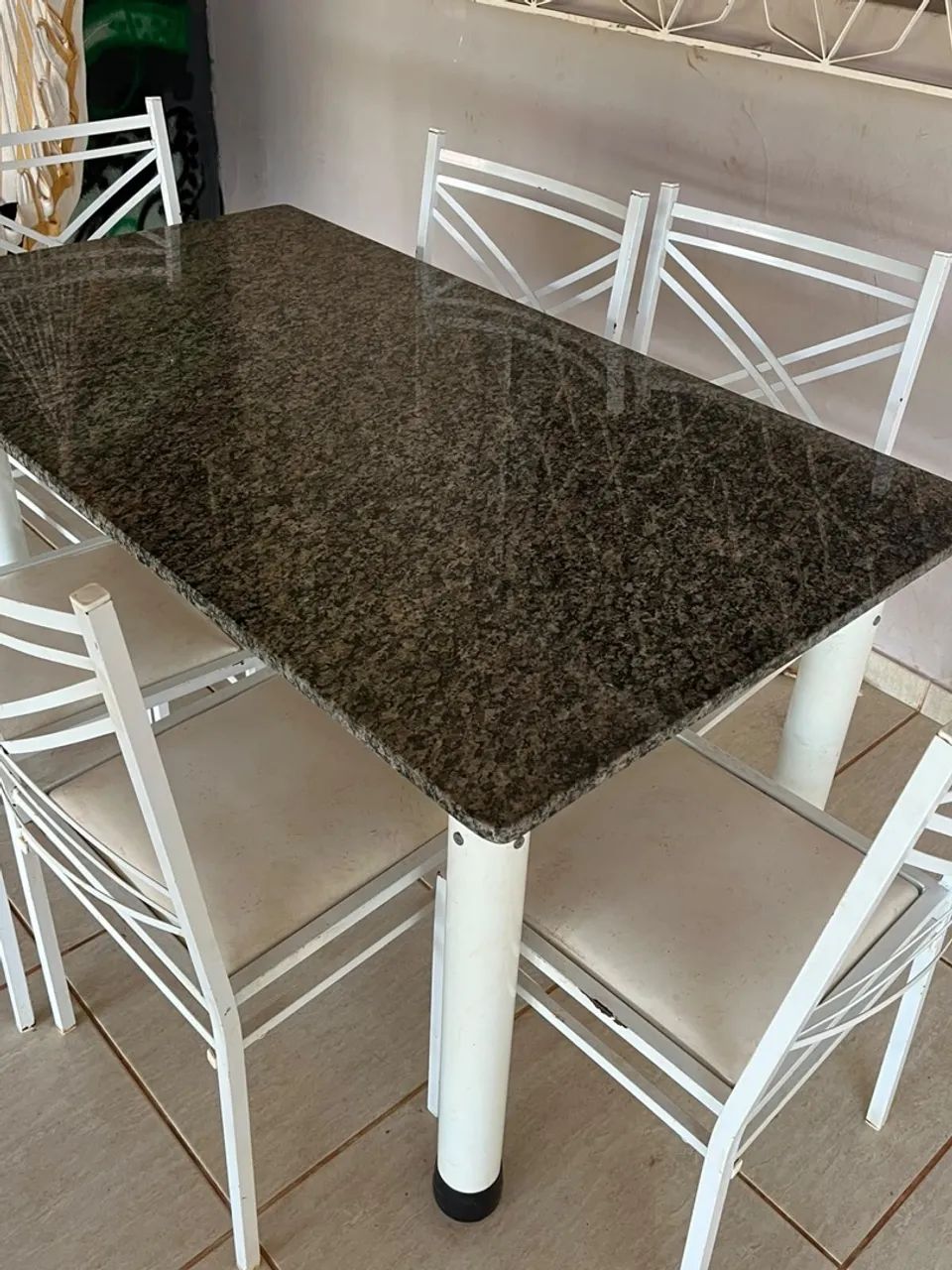 Mesa com 6 cadeiras - Foto 4