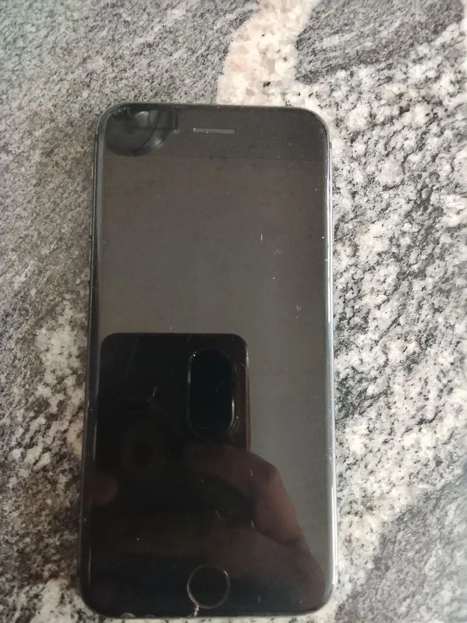 iPhone 8