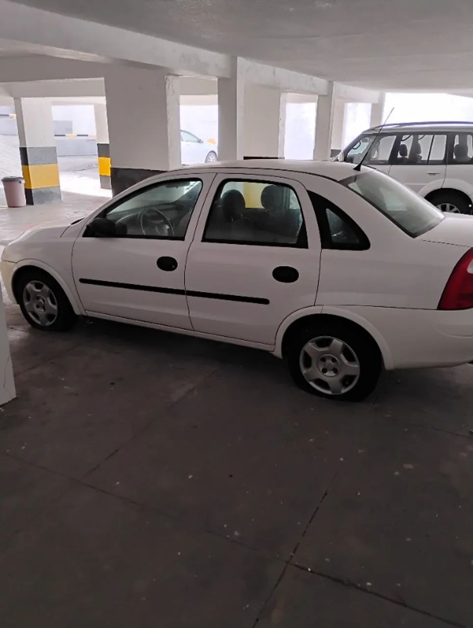 Chevrolet Corsa Sedan 1.8 MPFI 8V 102cv 4P 2002