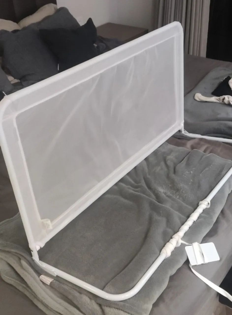 Tela de proteção infantil para cama 