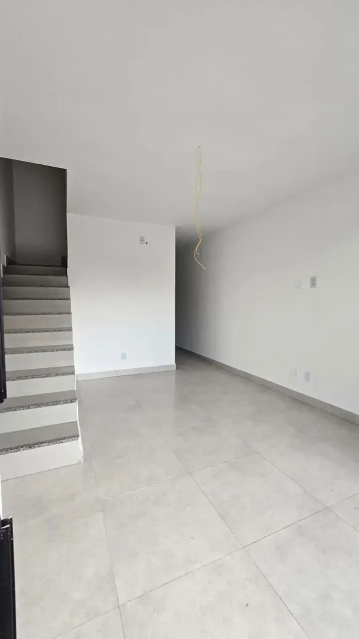 #VENDO Casa Duplex no Engenho, Itaguaí-RJ. - Foto 2