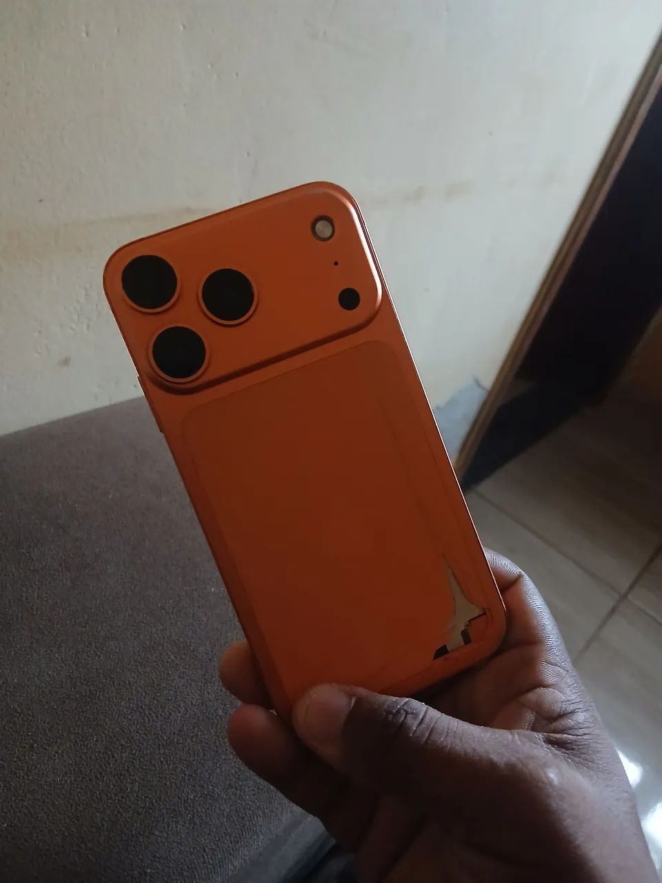 IPHONE 11 256. CARCAÇA 17PRO  - Foto 4