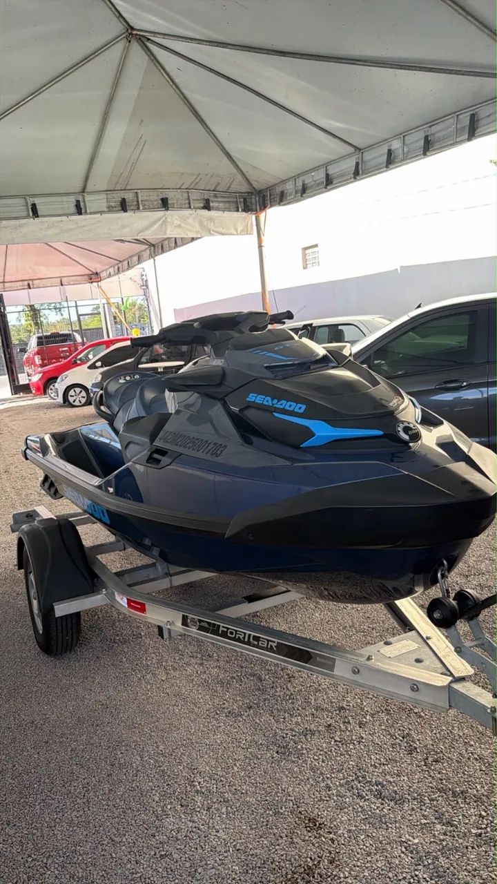 Jet Ski 2025 - 230hp - Apenas 31h de uso - Impecável  - Foto 2