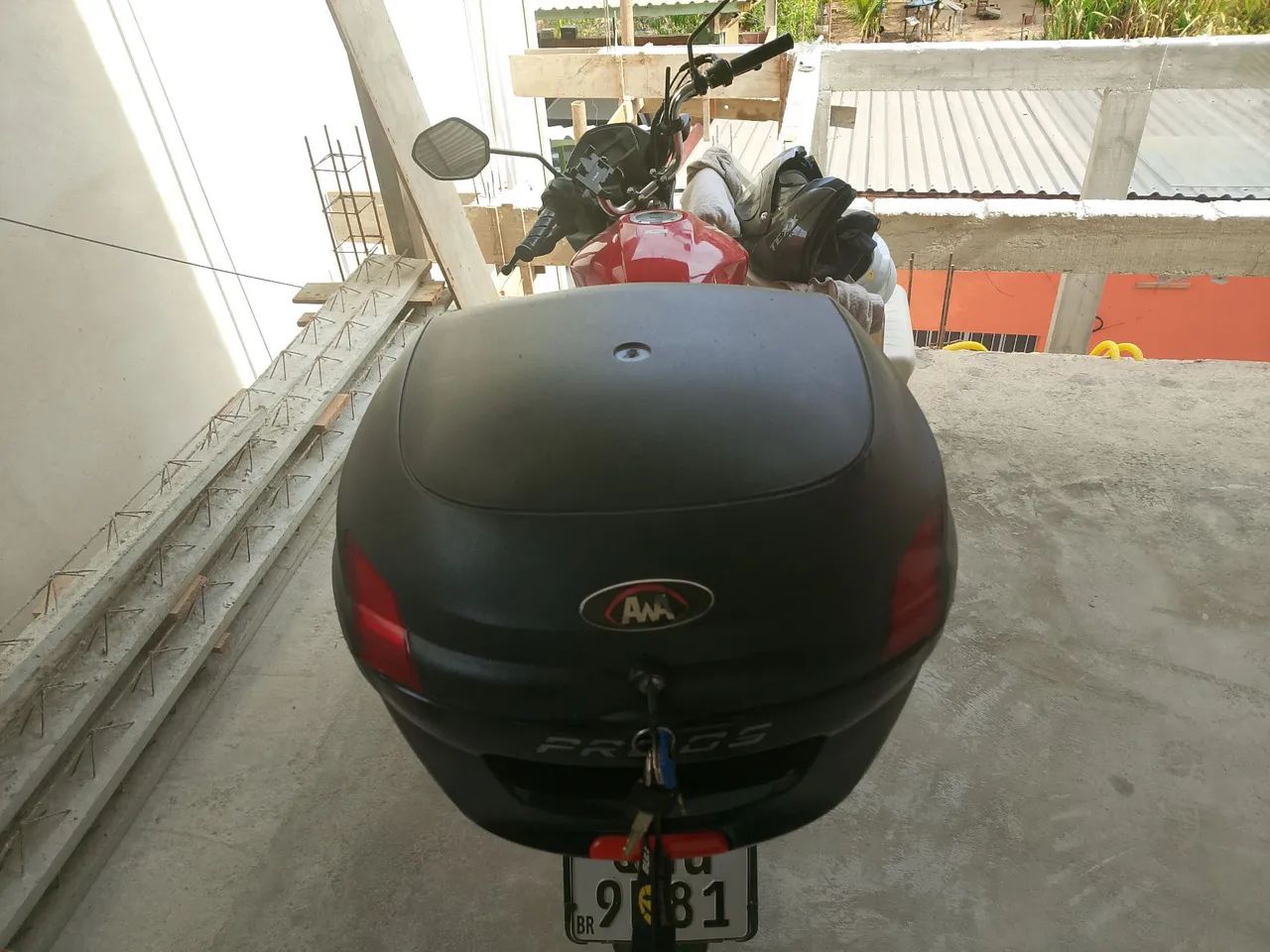 Baú de moto - Foto 2