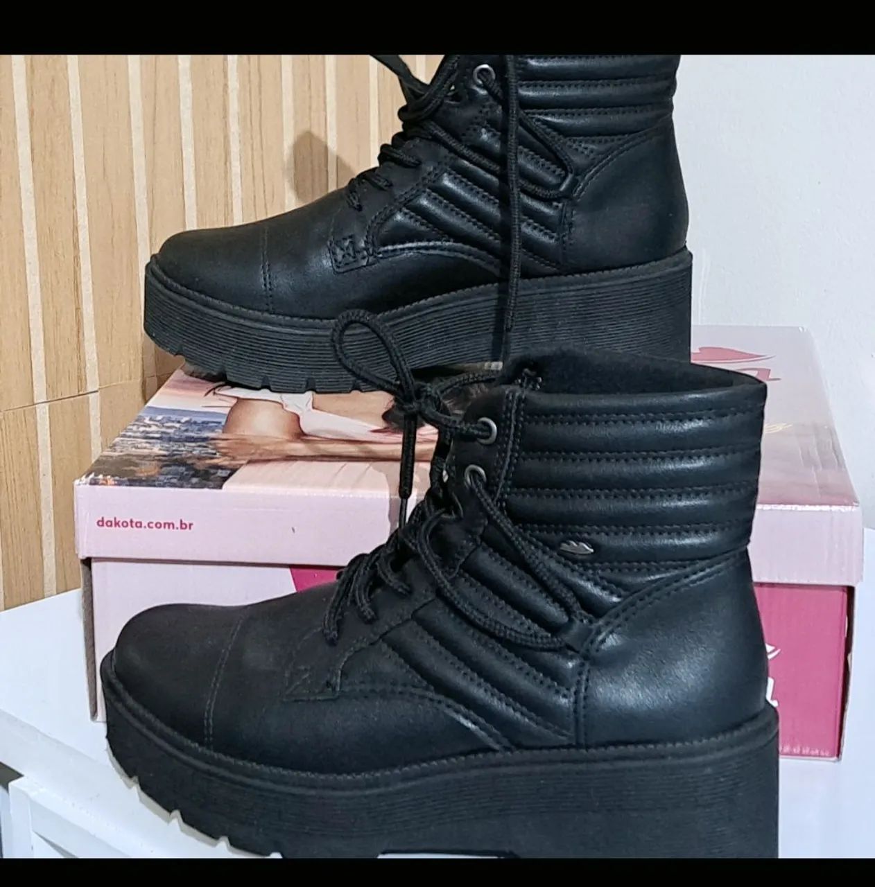 Bota Dakota Cano Curto Tratorada Preta - Nº 36 ? - Foto 2