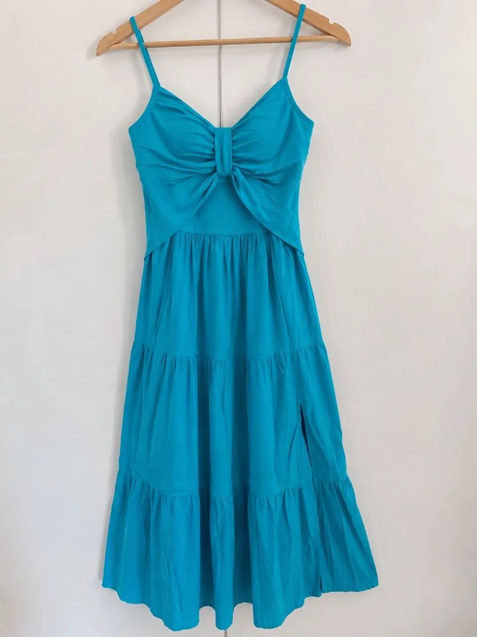 Vende-se vestido longo azul