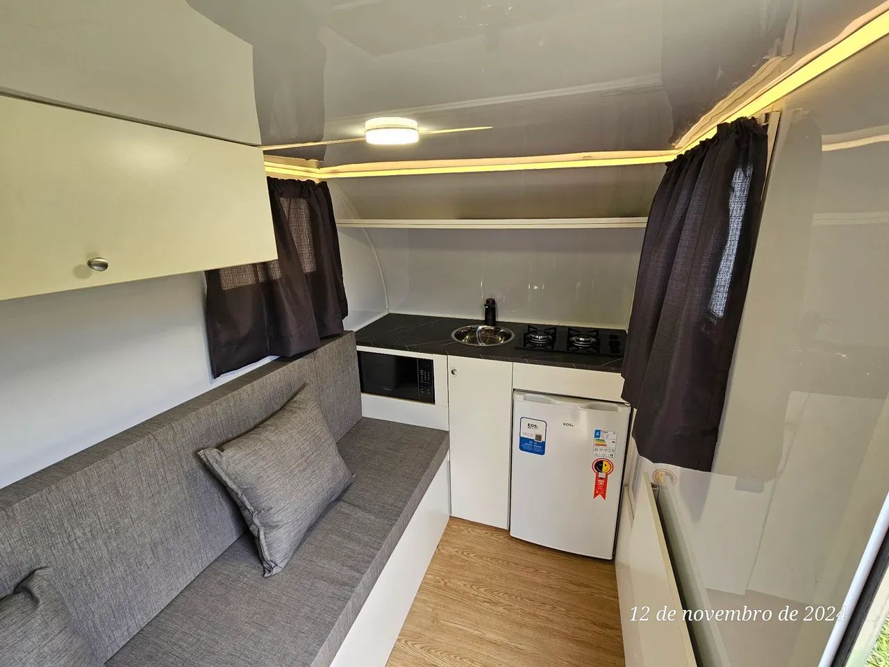 Vende-se trailer 2024