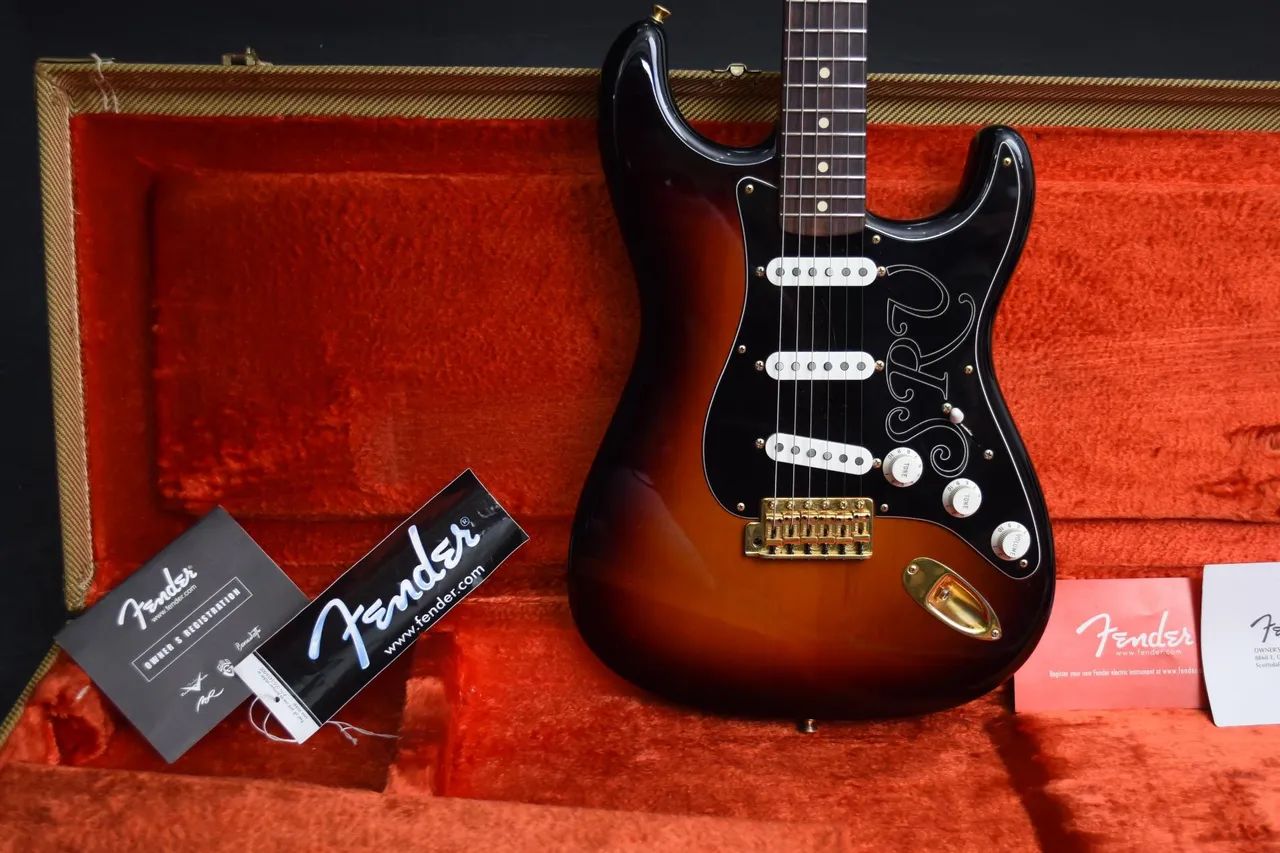 Fender American Stivie Ray Vaughan Signature 2013 - Instrumentos