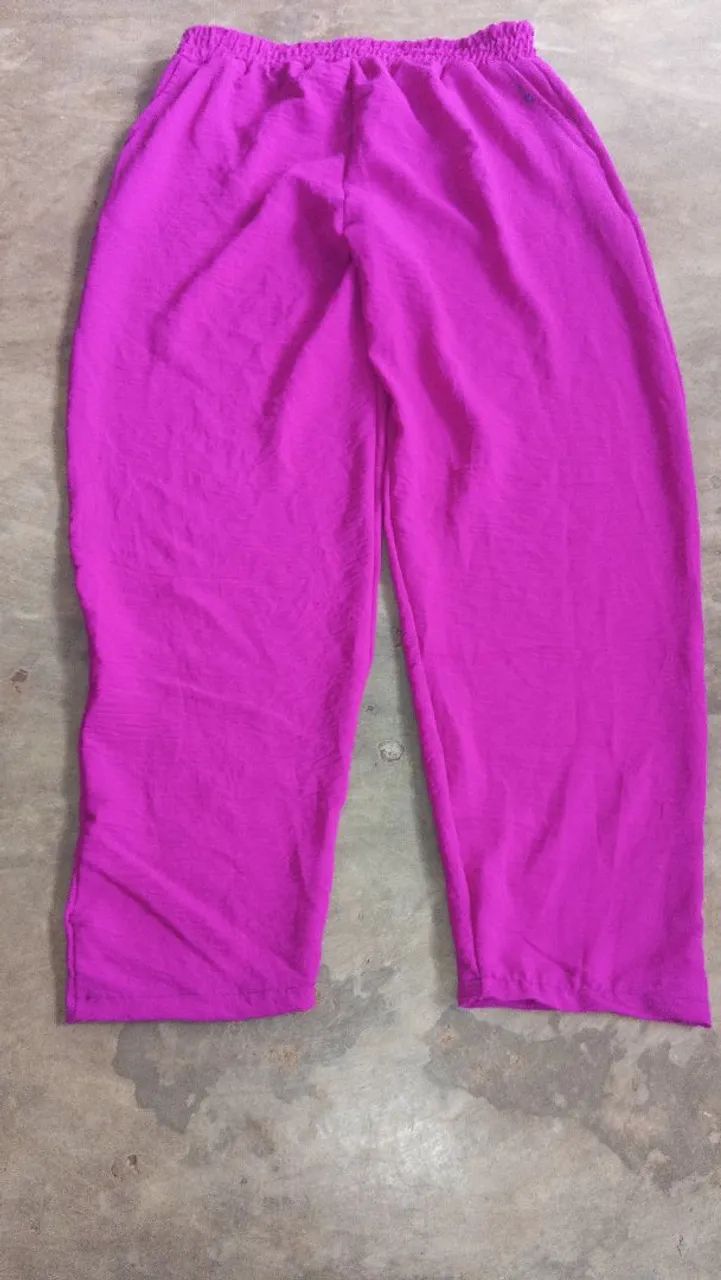 Lote de calça em tecidos Tam M/G - Foto 4