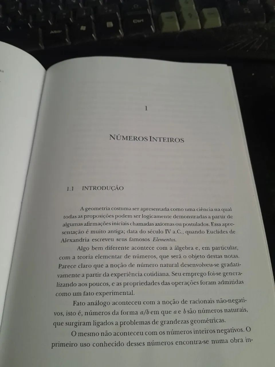 Livro de Introdução à Matemática. - Foto 2
