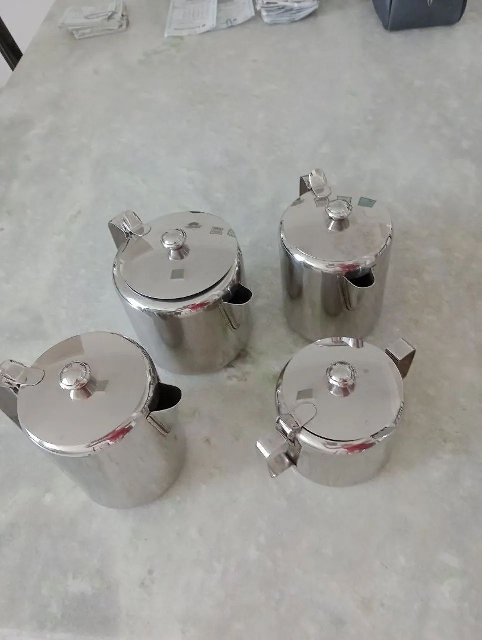 Bules e açucareiro 