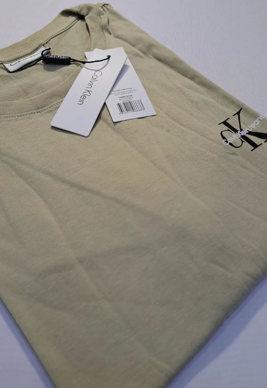 Camiseta Calvin Klein Bege - Foto 5