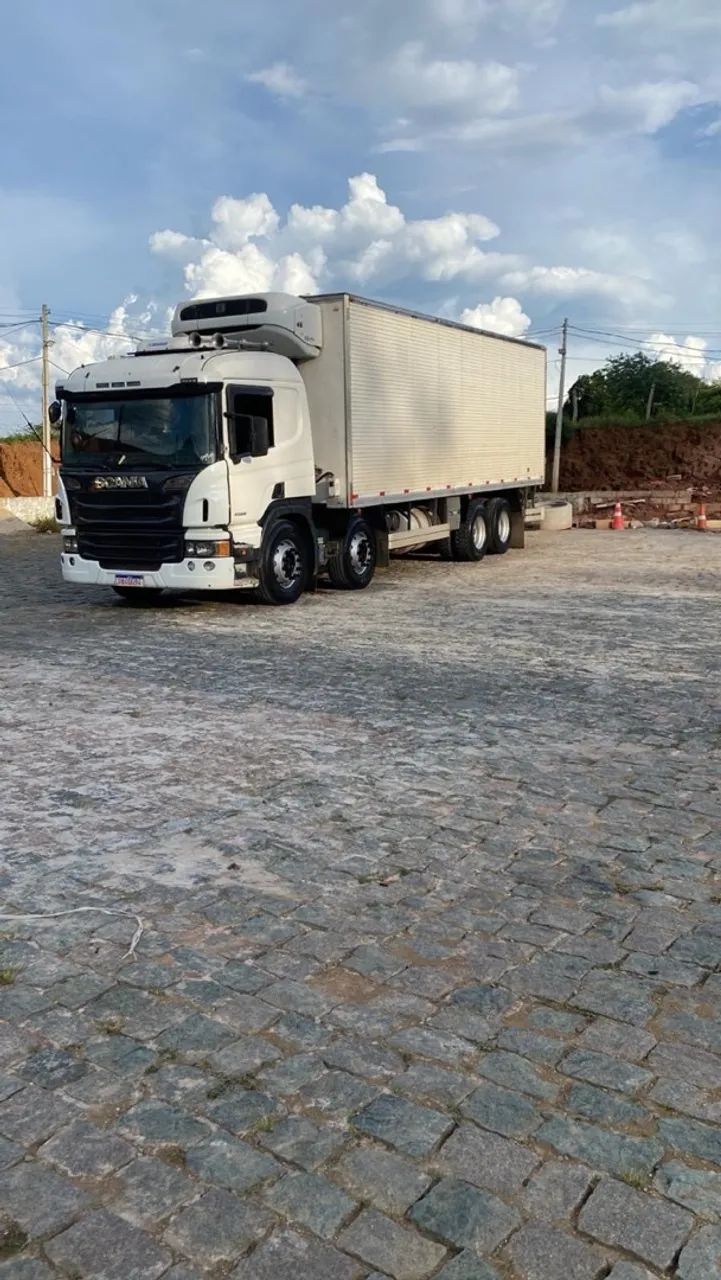 Caminhão refrigerado 