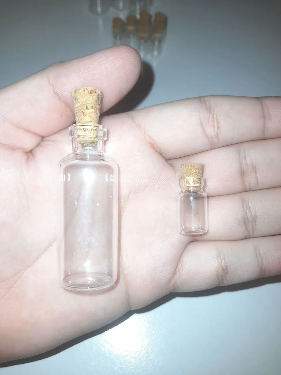 Garrafinhas de vidro com rolha [SEMI-NOVO] - Foto 2