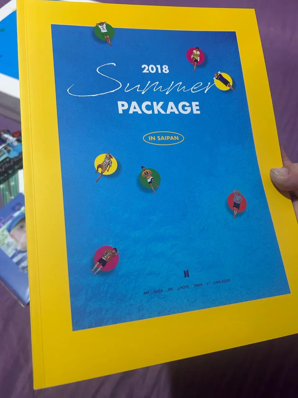 アイドル BTS 2018 Summer Package in Saipan UNBOXING] BTS 2018 Summer package in Saipan - YouTube