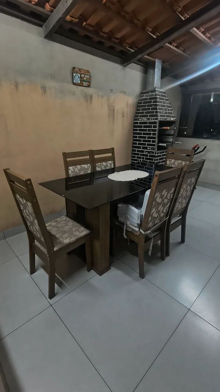 Sala de jantar 6 cadeiras 