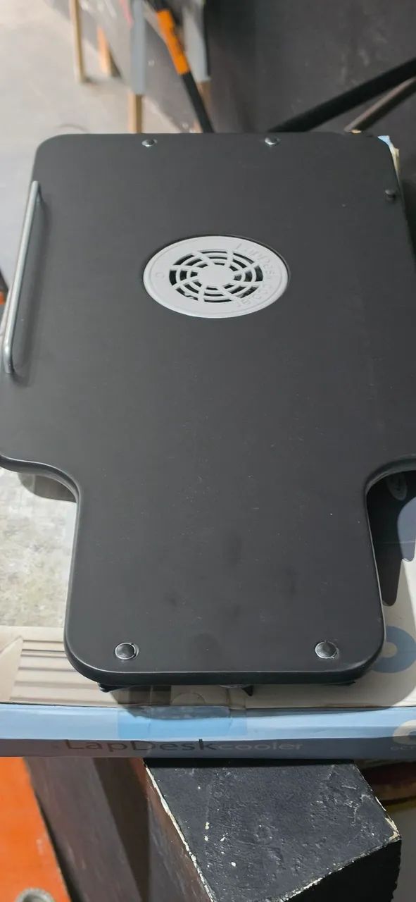 Mesa Para Notebook Com Cooler LapDesk Octoo - Na Caixa Ergonomica - Foto 3