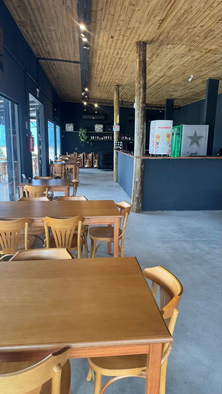 Restaurante porteira fechada. 