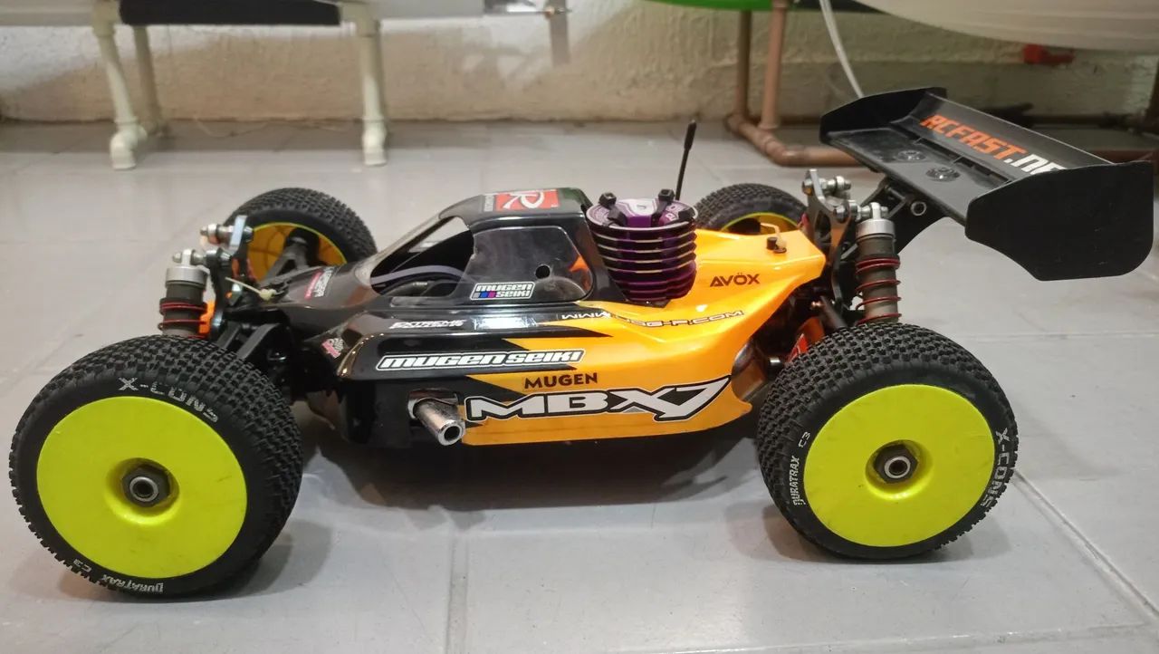 Automodelo Buggy mugen MBX7 PRO - Foto 3