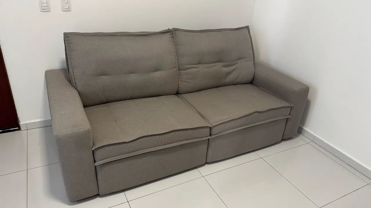 Sofá Jacaúna Retrátil - 2,20 m