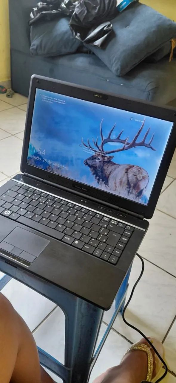 Vendo ou troco esse notebook positivo por celular q esteja ótimo
