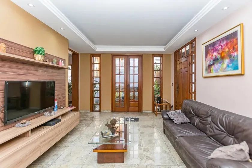 Casa à Venda - João Pinheiro, 4 Quartos, 360 m2 - Foto 3