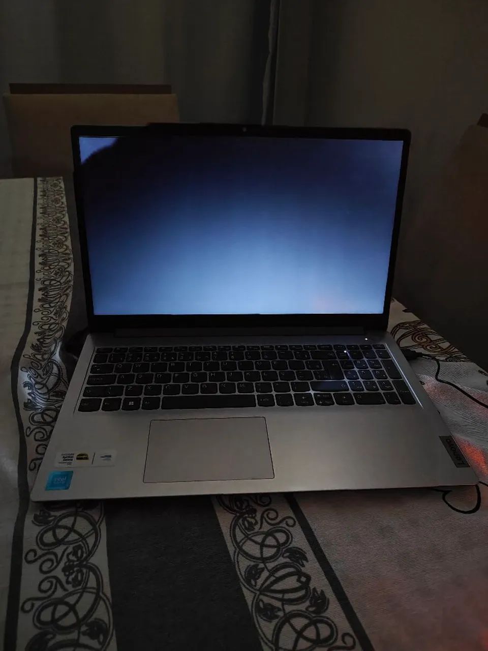 Nootbook Lenovo cinza  - Foto 3