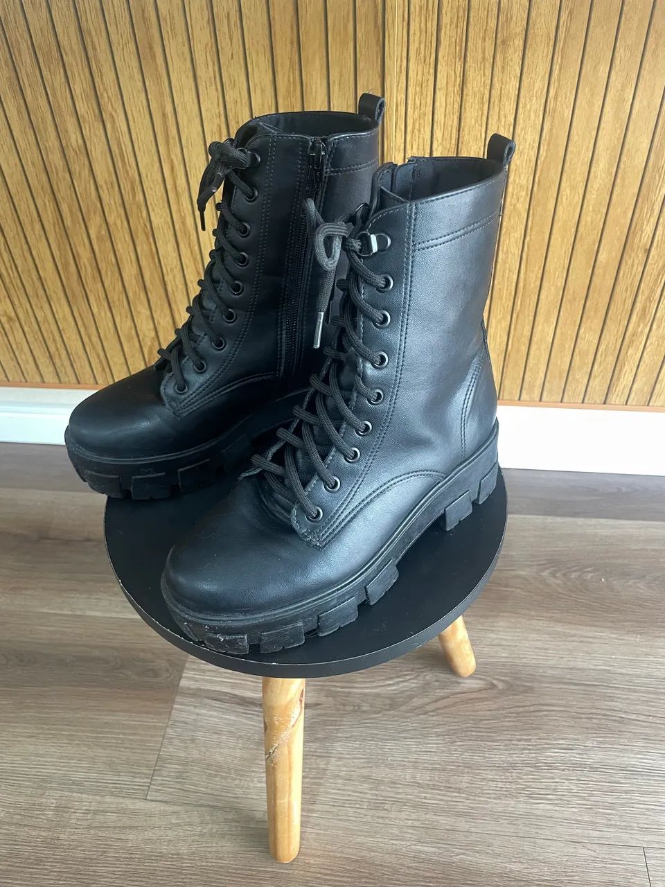 Botas e coturnos em excelente estado  - Foto 3