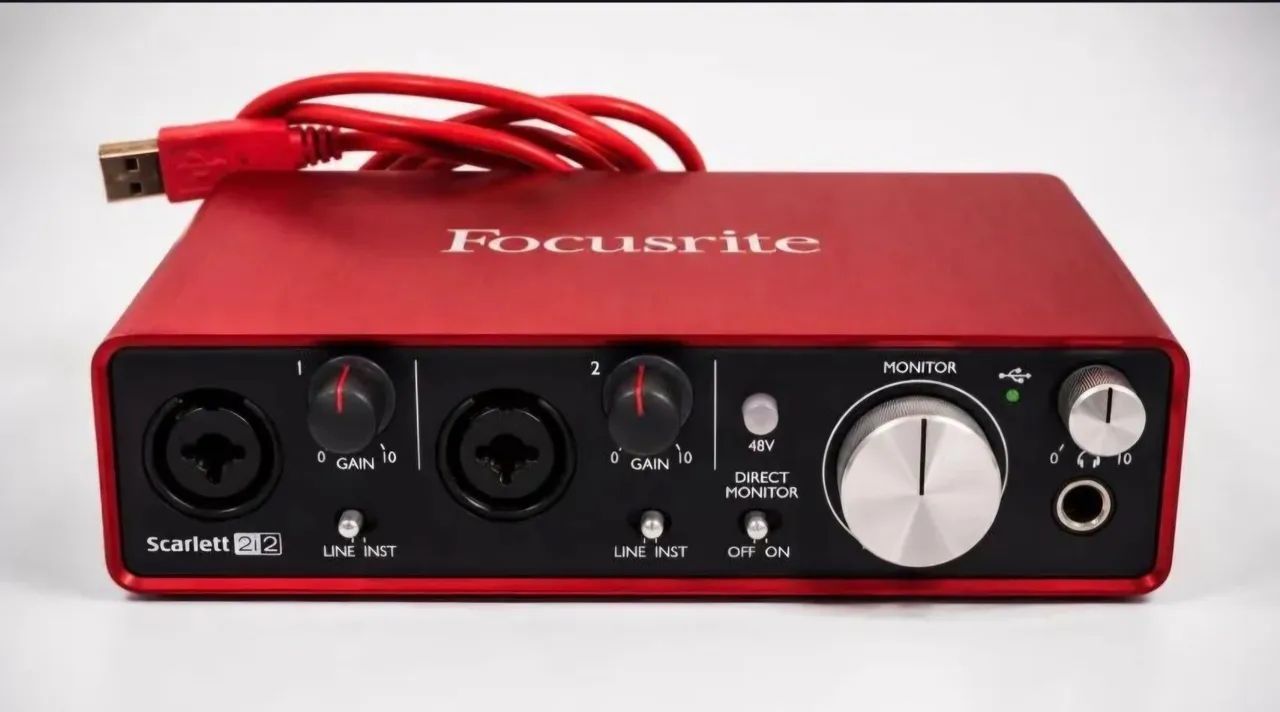 ? Interface de Áudio Focusrite Scarlett 2i2 2ª Geração - Foto 4