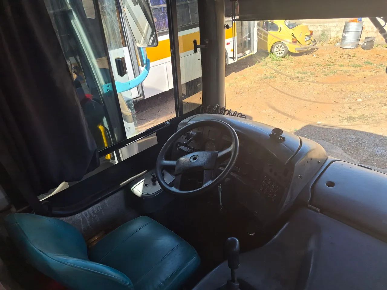Ônibus urbano curto - Foto 3