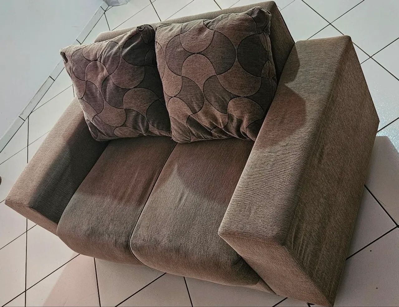 Sofá 2 lugares 
